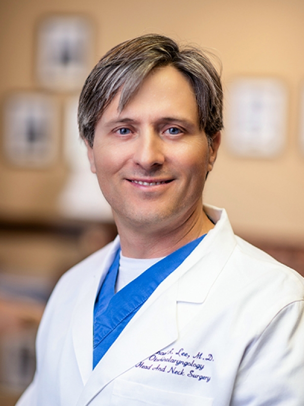 Michael Rhodes Lee, M.D.